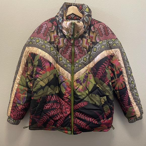 FARM Rio Tropical Rauti Reversible Puffer Jacket - Picture 5 of 9